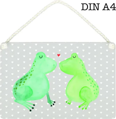Produktbild von Mr. & Mrs. Panda Schild Frosch Liebe DIN A4 - Grau Pastell - Geschenk, holzbild, Freundin, Türschild, Wandschild, Verheiratet, Wandbild Holz, Frösche, Hochzeitstag