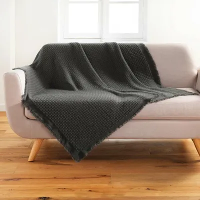 Produktbild von Kuscheldecke Imani 125 cm x 150 cm Charcoal Grey