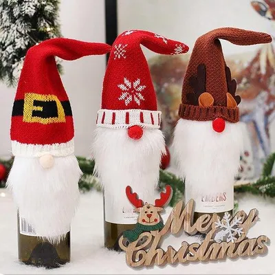 Produktbild von Unyqoos® 4er-Set Weihnachts-Flaschenhüllen – dekorative Überzüge für Wein- und Champagnerflaschen, Strickstoff & Plüsch, passend für Standardflaschen