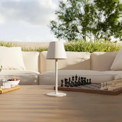 Produktbild von LUMIÈRE Design Akku Tischleuchte 'Velaris' LED dimmbar IP54 kabellos Sand