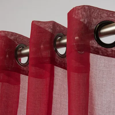 Produktbild von Fertiggardine Ösengardine einfarbig Voile Struktur rot 135x260cm