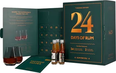 Obrázek produktu pro Adventní kalendář 24 Days of Rum 2022 - 24 x 0,02L + 2 x sklenička.