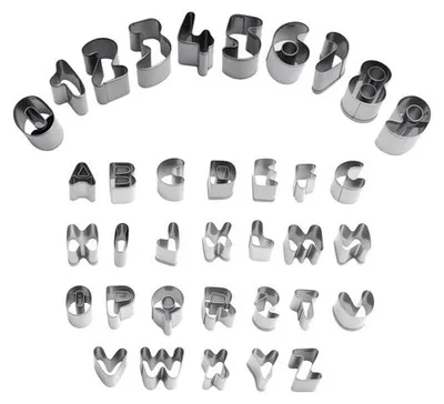 Produktbild von Ausstecher-Set, 37-teilig – Buchstaben/Zahlen – Edelstahl – Backzubehör – Dekorationen für Fondant – Inklusive Reinigungsbürste – Ausstecher