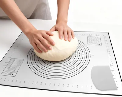 Produktbild von Silikon Backmatte 60 x 80 cm, antihaft, mit Maßen, Antirutsch, für Küche