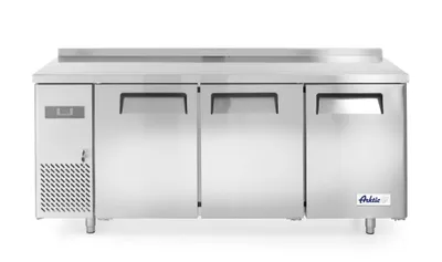Produktbild von HENDI Tiefkühltisch zweitürig 220 l Kitchen Line
