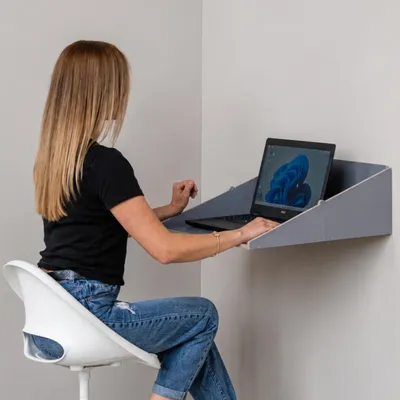 Image de leg&go Bureau mural rabattable en bois avec rangement, Secrétaire mural gain de place 2 en 1, Bureau pliant pour télétravail, gris