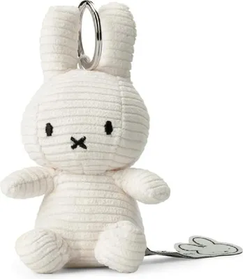 A plush Miffy keychain is shown against a white background.