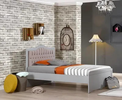 Zdjęcie produktu dla Białe drewniane łóżko o eleganckim designie