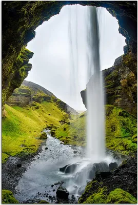 Produktbild von Wallario Outdoor-Poster für Garten oder Balkon, Motiv Hinter dem Wasserfall, in ca. 61 x 91,50 cm