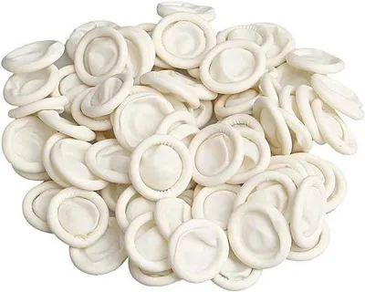 Produktbild von Famanu Vingerbedjes Latex - Hygienische Fingertops - 135 Stück - Weiß