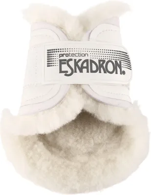 Produktbild von Eskadron Basics Protection Lammfell Streichkappen