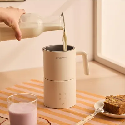 Produktbild von MILK FROTHER STUDIO PRO - Milchaufschäumer und -erwärmer, spülmaschinengeeignet