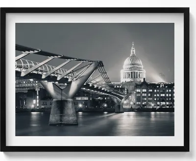 Produktbild von Schwarz-weißes Stadtbild– Wandbild mit Rahmen – Gerahmtes Bild  – Wanddekoration – 80x60 cm –  Schwarz Rahmen