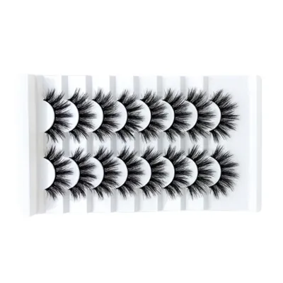 Image de 8 paires de faux cils – pour agrandir le regard – doux, denses, longs, aspect tridimensionnel et recourbé