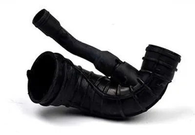 Produktbild von BSG BSG 30-720-045 Ansaugschlauch Luftfilter für FORD Fiesta Mk6 Schrägheck (JA8, JR8)