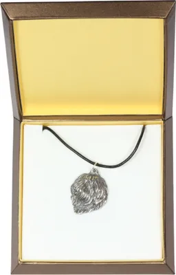 Produktbild von Polnischer Niederungshütehund, PON - Hundehalsband in Geschenkbox, versilbertes Medaillon für Hundefans, markanter Anhänger der Marke Art-Dog