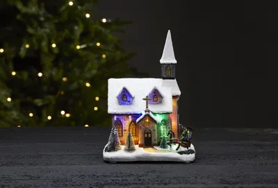 Produktbild von Best Season Chapel LED-Kirche, Kunststoff, Multi, ca. 19 x 27 cm
