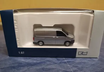 Produktbild von Rietze VW T6 Kasten KR reflexsilber 11681