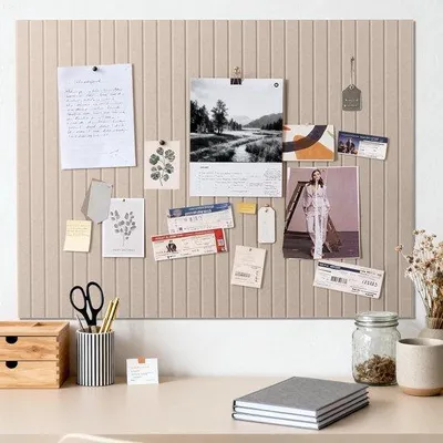Produktbild von Famanu Korkboard Selbstklebend 60x90 cm - Dunkel Camel