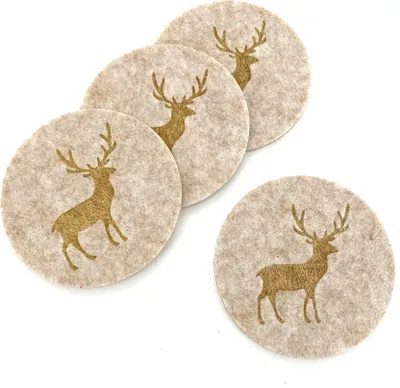 Produktbild von heimtexland ® Tischdeko Filz Landhaus Tischset Bestecktasche Glasuntersetzer Tischdekoration Platzset Besteckhalter Untersetzer Typ847 Sand - Hirsch Glasuntersetzer 4er Pack