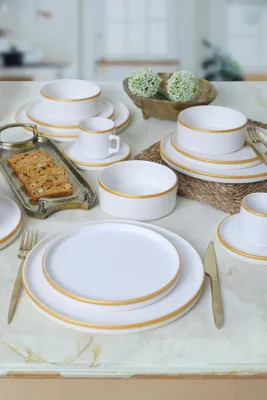 Zdjęcie produktu dla Zestaw naczyń Keramika - Mat White/Gold Stackable - 20 elementów - 4 osoby - kamionka