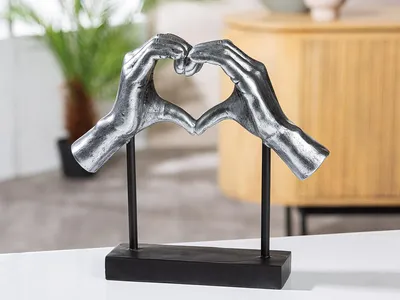 Produktbild von Gilde Skulptur, Herz, "Amour", Händemotiv, Kunstharz, silberfarben, VE 2, L. 8.5 cm, B. 28.5 cm, H. 26.5 cm 52963 4063387529638