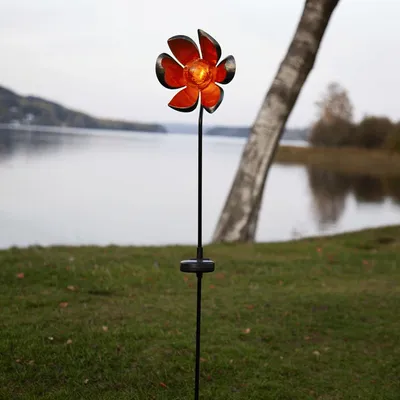 LED Solarstab 'Flora'- schwarz - amber LED - Glaskugel in Blüte - H: 84cm - Dämmerungssensor