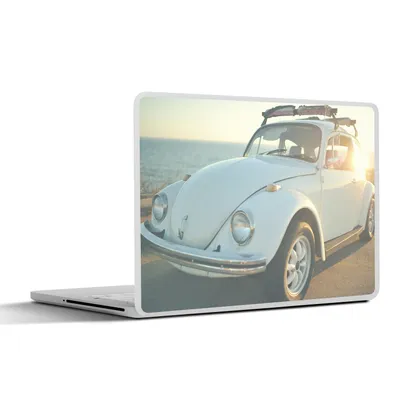 Produktbild von MuchoWow® Laptop Aufkleber Sticker Cover Auto - Oldtimer - Strand 40x30 cm - Laptop Dekoration - Selbstklebend