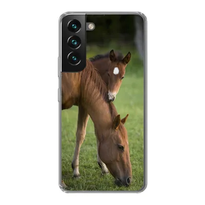 Produktbild von MuchoWow® Handyhülle Schutzhülle Hülle für Samsung Galaxy S22 Pferde - Gras - Porträt Silikon Softcase Handy Hülle - Mobiltelefonhülle
