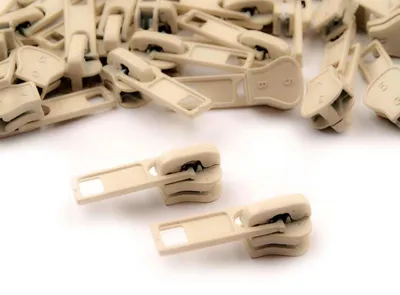 10 Zipper für Profil-Reißverschlüsse m. 5mm Profilschiene mandelöl