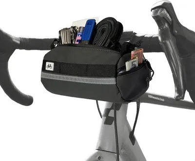 Produktbild von Famanu Fahrradtasche mit Tragegurt, reflektierenden Streifen, wasserdicht - Grün