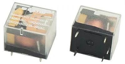 Image de JQCF 4123 : Relais 10A, bobine 12V