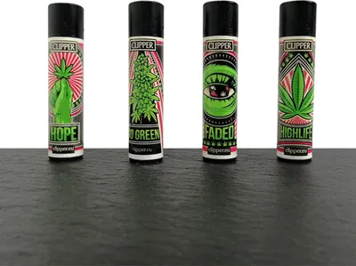 Produktbild von Clipper Feuerzeuge 4er Set: Propaganja