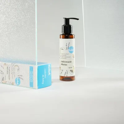 Produktbild von Reinigungsmilch 100 ml zum Abschminken und Reinigen, ophthalmologisch getestet