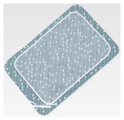 Produktbild von Faltbare hitzebeständige Bügelmatte aus Netzgewebe, klappbares Bügelzubehör für den Tisch, Bügeldecke zum Schutz vor Verbrennungen, wiederverwendbar, Größe Mittel (48x72 cm)