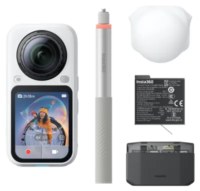 Produktbild von Insta360 X6 Essentials Bundle, 8K Ultra HD, 120 MP, 240 fps, WLAN, Bluetooth, 2600 mAh