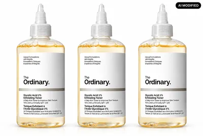 Imagen del producto de The Ordinary, Set de 3 tónicos exfoliantes con ácido glicólico al 7%, Imagen generada por IA