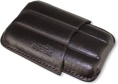 Produktbild von Famanu Zigarrenetui aus hochwertigem Leder für 3 Zigarren - Braun