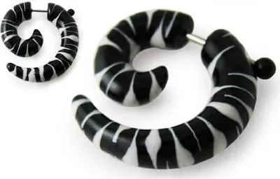 Immagine prodotto di Piercing a spirale all'orecchio finto in acile bianco e nero - ZER047 - 5,0 millimetri