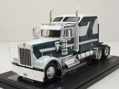 Produktbild von ixo models TR164 Kenworth W900 Zugmaschine 1990 weiß grün 1:43