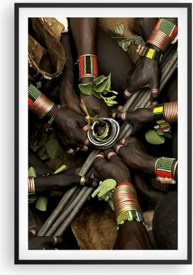 Produktbild von Gerahmtes Poster - Schwarzer Rahmen - Äthiopien Ritual Stamm - 61x91,5 cm - Wand Bild - Wanddeko - Wandbilder - Kunstposter - Wandposter - Bilderrahmen - Bilder - Kunstdruck - Wandbild P2BPA61x91-4146