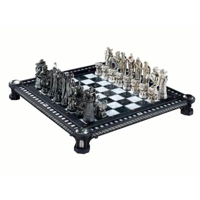 Produktbild von Harry Potter Schachspiel The Final Challenge Chess Set