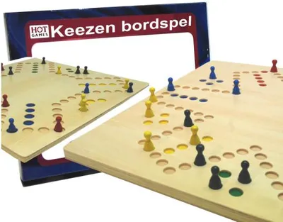 Immagine prodotto di Dog - il gioco da tavolo come variante di Ludo con nuove regole entusiasmanti