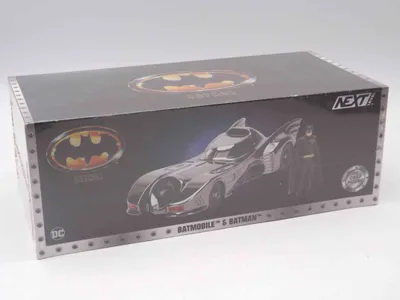 Produktbild von Jada 253215009 Batmobile 1989 - Black Chrome Limited Edition mit Figur Modellauto 1:24