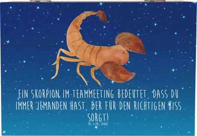 Produktbild von Mr. & Mrs. Panda Box aus Holz Skorpion Biss 22 x 15 cm - Sternenhimmel Blau - Geschenk, Leidenschaft, Teammeeting, Geschenkbox, Aufbewahrungsbox, schmuckbox, Humor