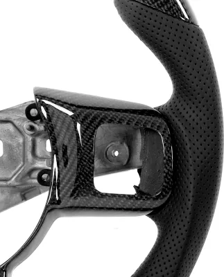 Obrázek produktu pro Volant z uhlíkových vláken z perforované nappa kůže s náhradním potahem pro Wrangler JK/JKU 2011–2017