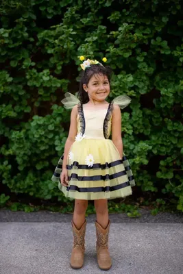 Produktbild von Bienen-Kleid mit Haarreif für Kinder von 3-4 Jahren