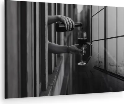 Produktbild von MuchoWow Glasbilder - Bilder auf Wandbild - Foto auf Glas Weinflasche - Glas - Hände - Fenster 30x20 cm Wanddekoration aus Glas - Acrylglasbild - Acrylbilder - Bilder auf glas wandbild