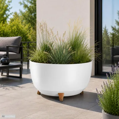Produktbild von Milano Dekorativer Blumentopf mit Füßen weiß XL
