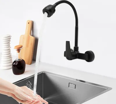 Obrázek produktu pro Mosazná vodovodní baterie otočná o 360° 2 režimy výtoku vody (černá) pro kuchyň koupelnu